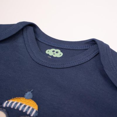 Long‑Sleeve Cotton Bodysuit – Penguin Winter Design