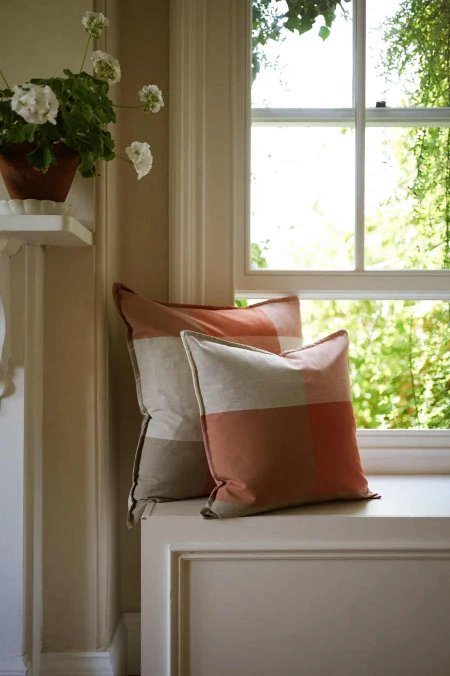 Herb Giant Check Cushion, 45x45