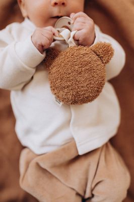 PACIFIER HOLDER – TEDDY