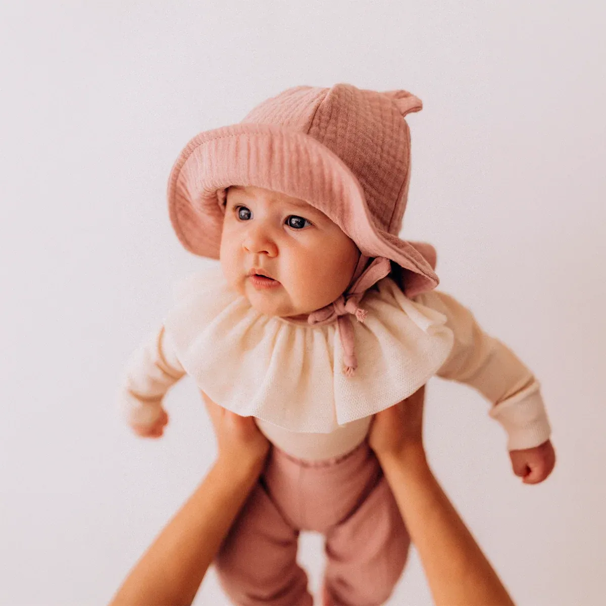 JERSEY LONGSLEEVE BABYSUIT WITH TULLE