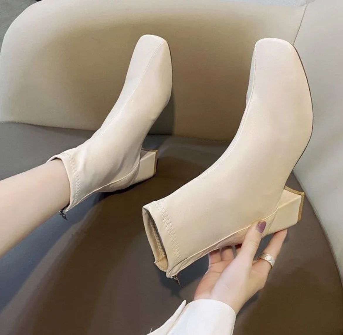 PARIS BEIGE