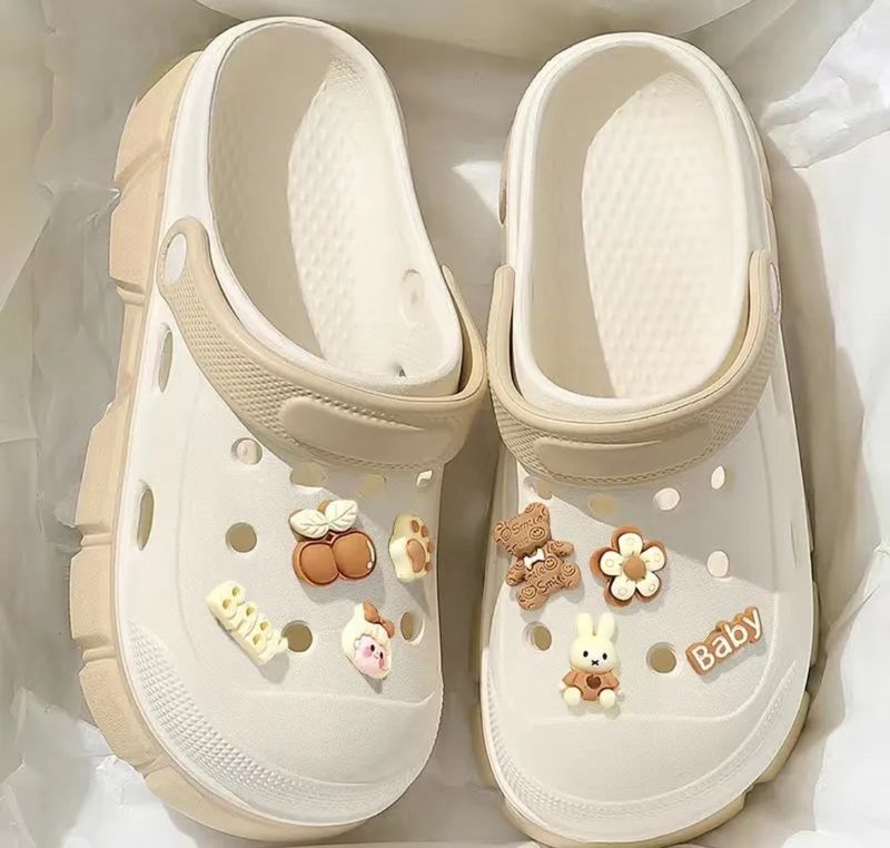 BABY BEIGE