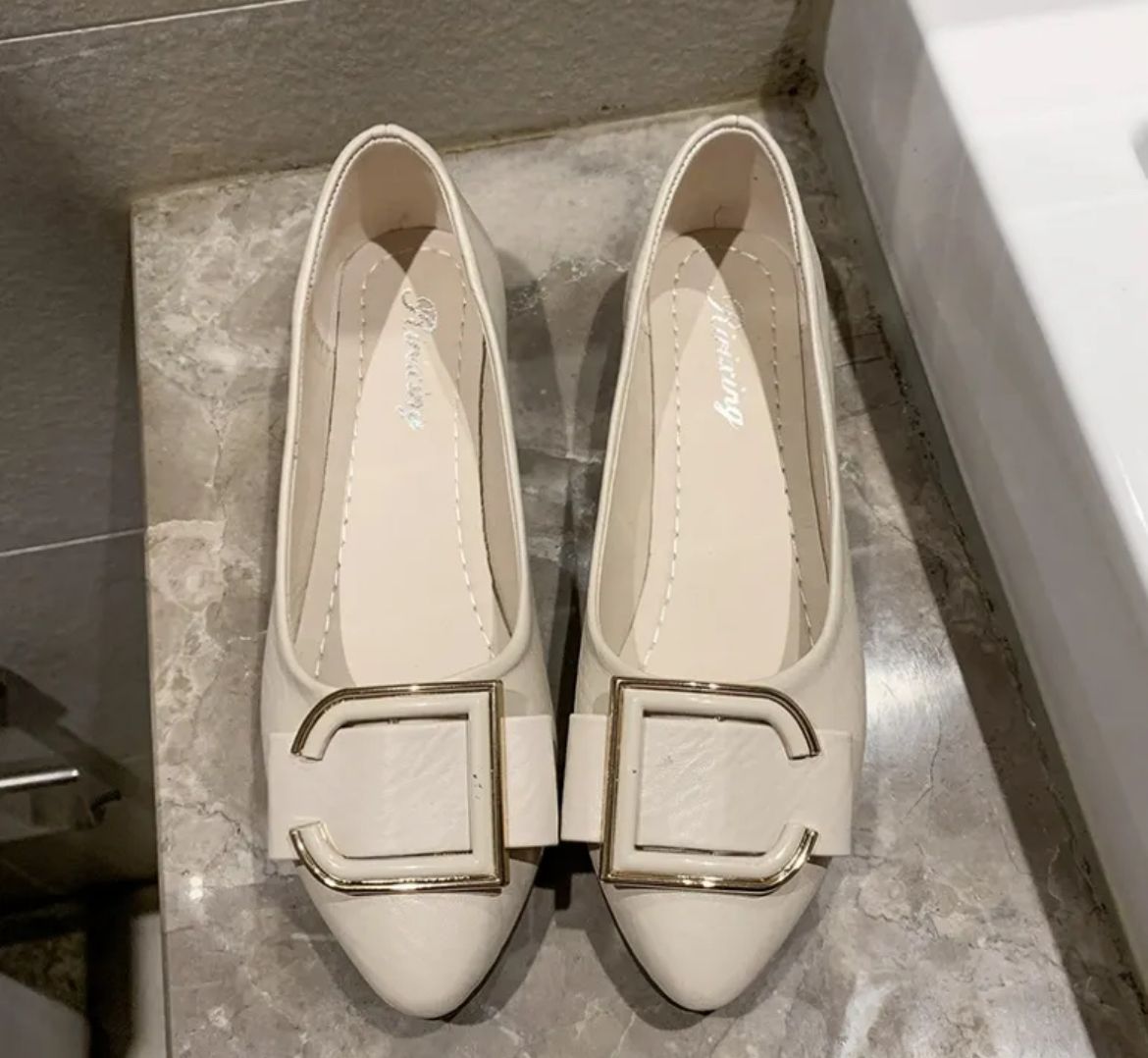 DALIA BEIGE