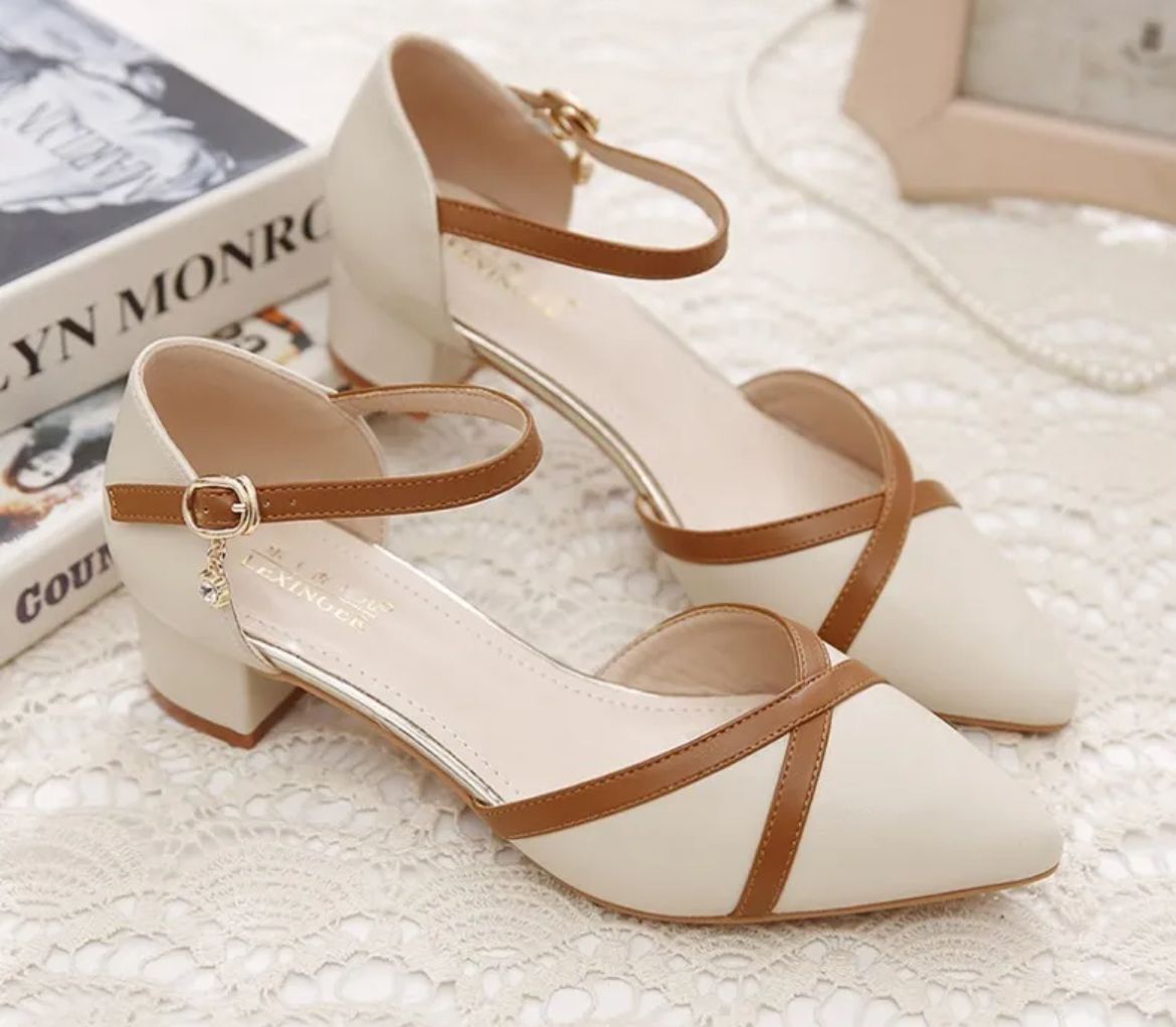 LYN BEIGE