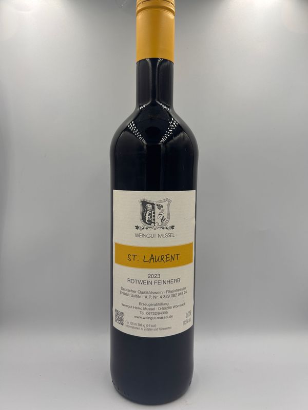 2023 Saint Laurent feinherb