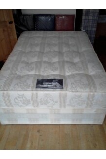 Crown divan