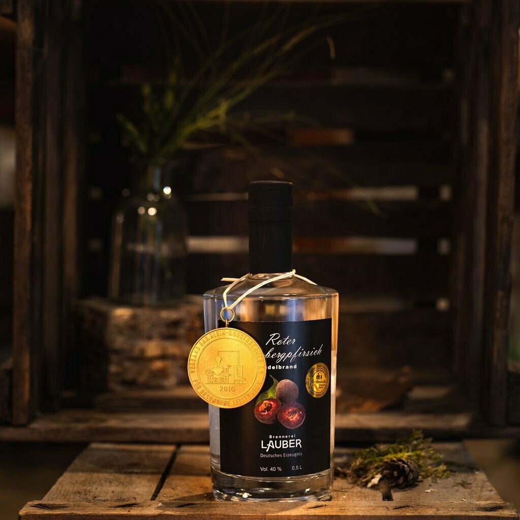 Roter Weinbergpfirsich Brand 40% VOL