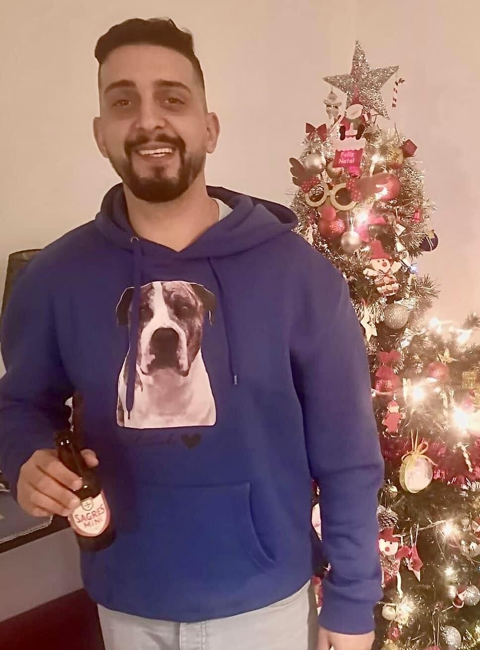 Sweatshirt cardadas UNISSEXO com capuz