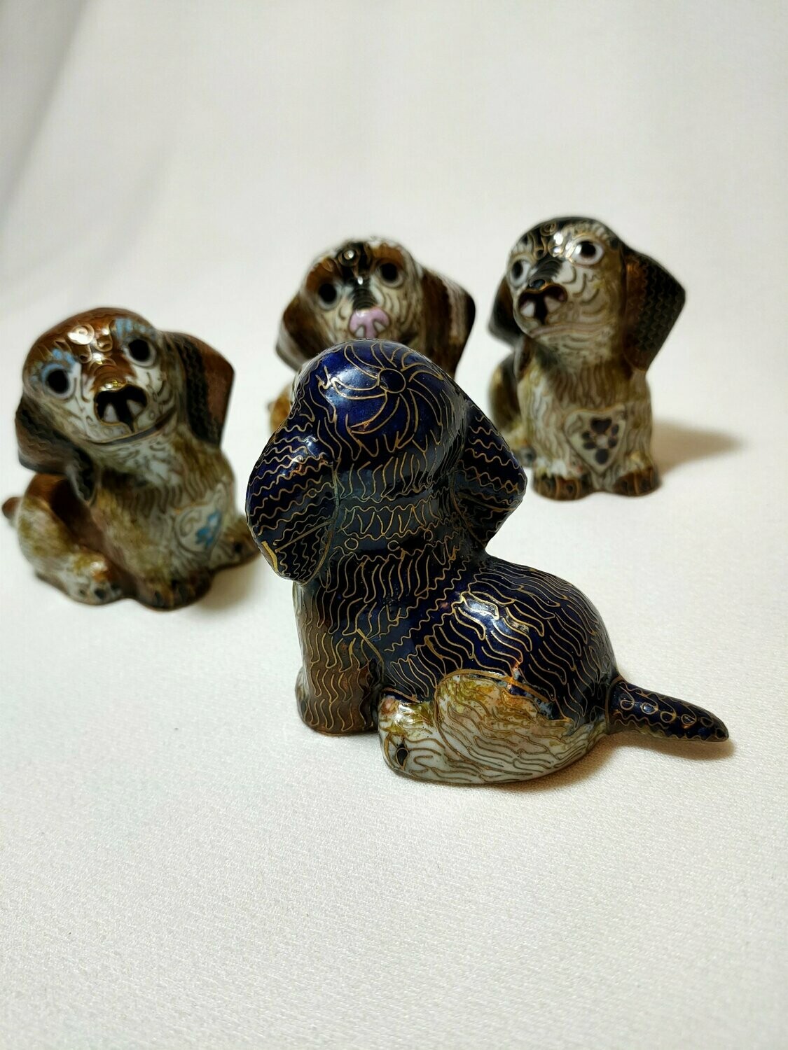 Cane seduto Cloisonné - H 7,5 cm, Colore: Blu