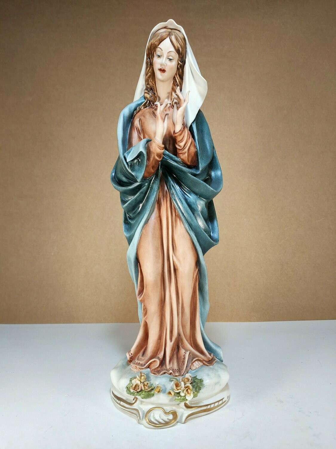 Madonna Capodimonte Sonia di Cortese H 33 cm