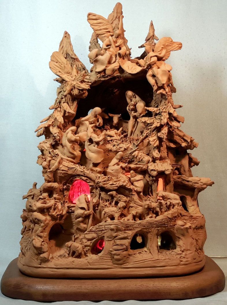 Presepe in Cotto, Base Legno e Luce interna - 2015/P1