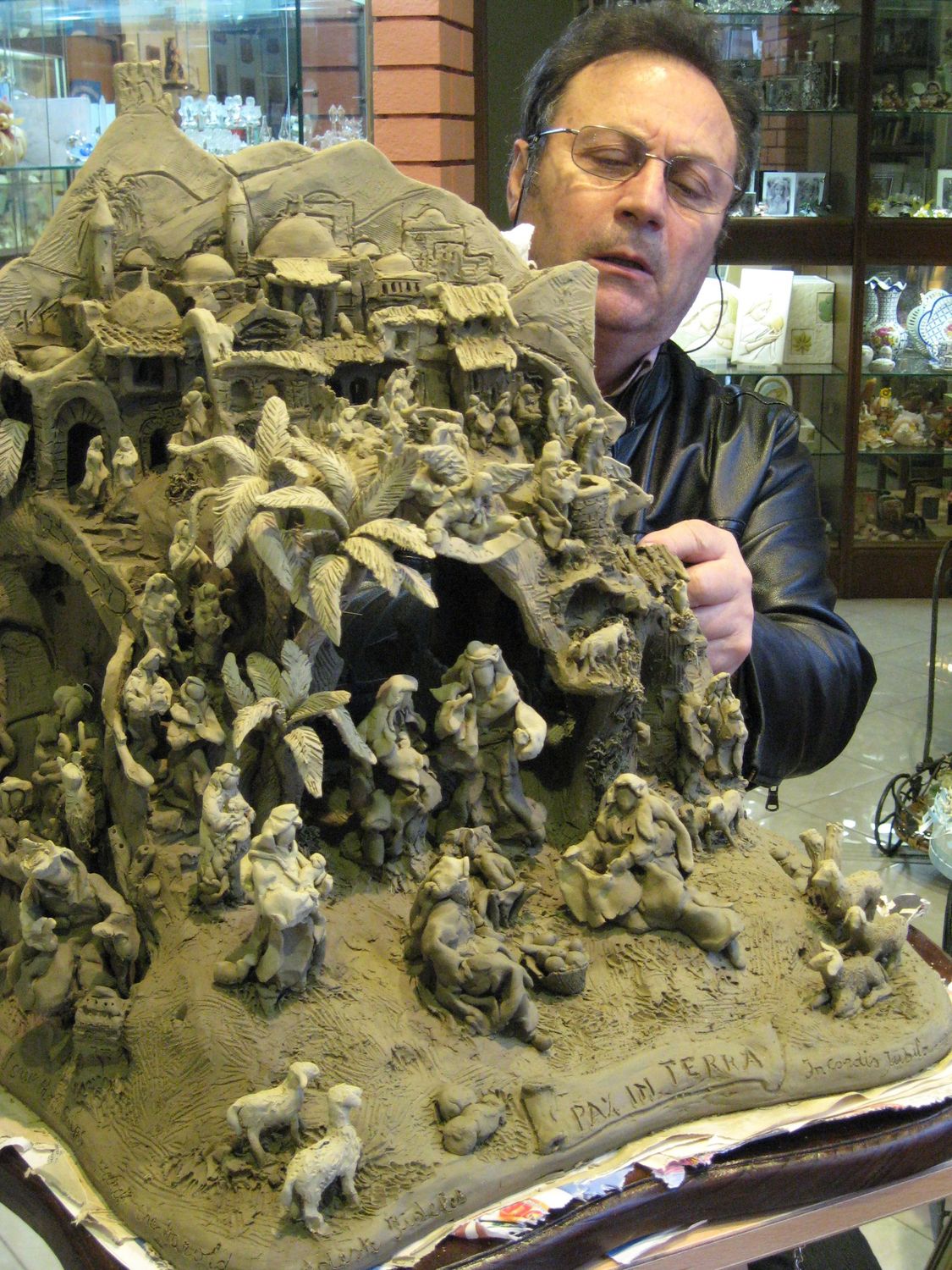 Eccolo in opera....Mario Silvio Luise