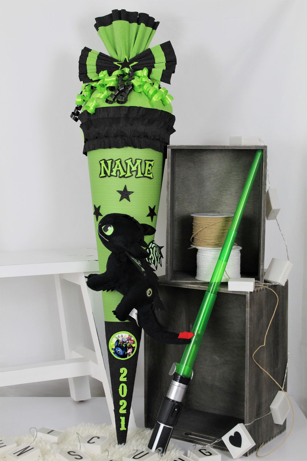 Schultüte Zuckertüte mit Ohnezahn Plüsch RESERVIERT FÜR CASSANDRA Schultüte Zuckertüte mit Ohnezahn Plüsch RESERVIERT FÜR CASSANDRA