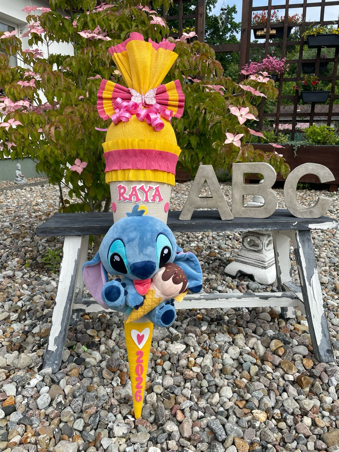 Schultüte für Raya Schultüte für Raya