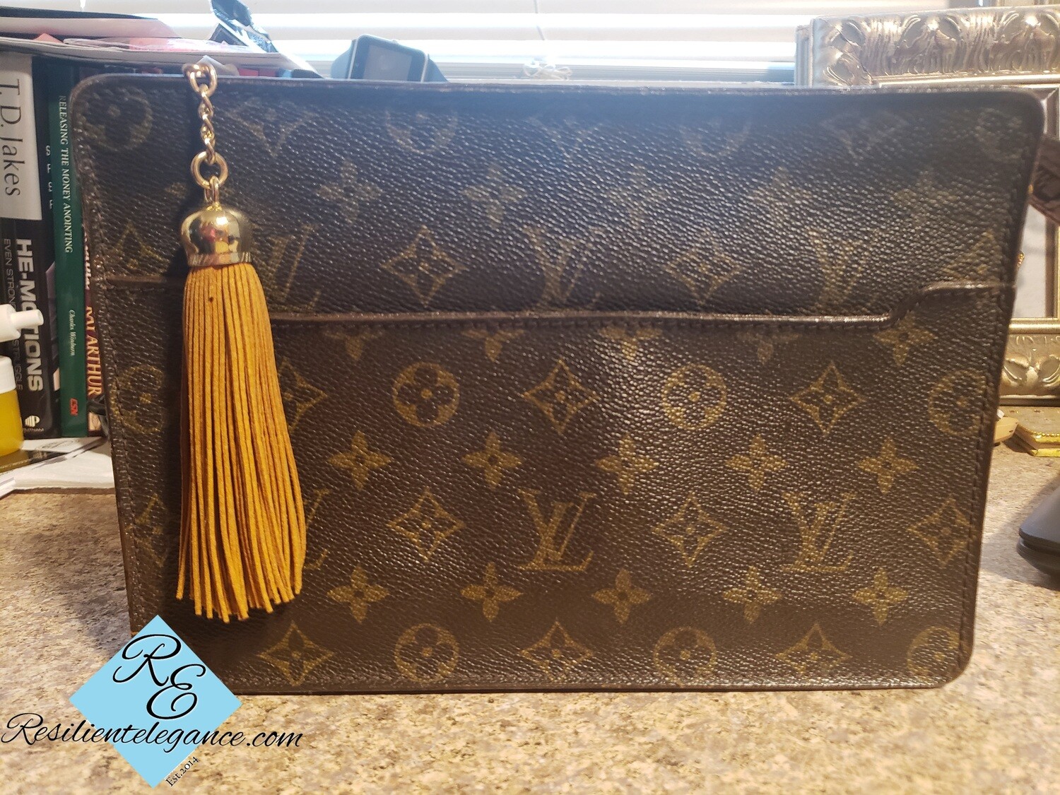 Authentic Louis Vuitton Hand Bags/Clutches/PM Planner/Refills