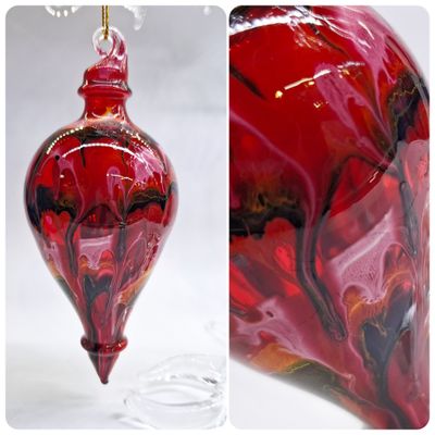 Hanging Small Red Drip Bauble*