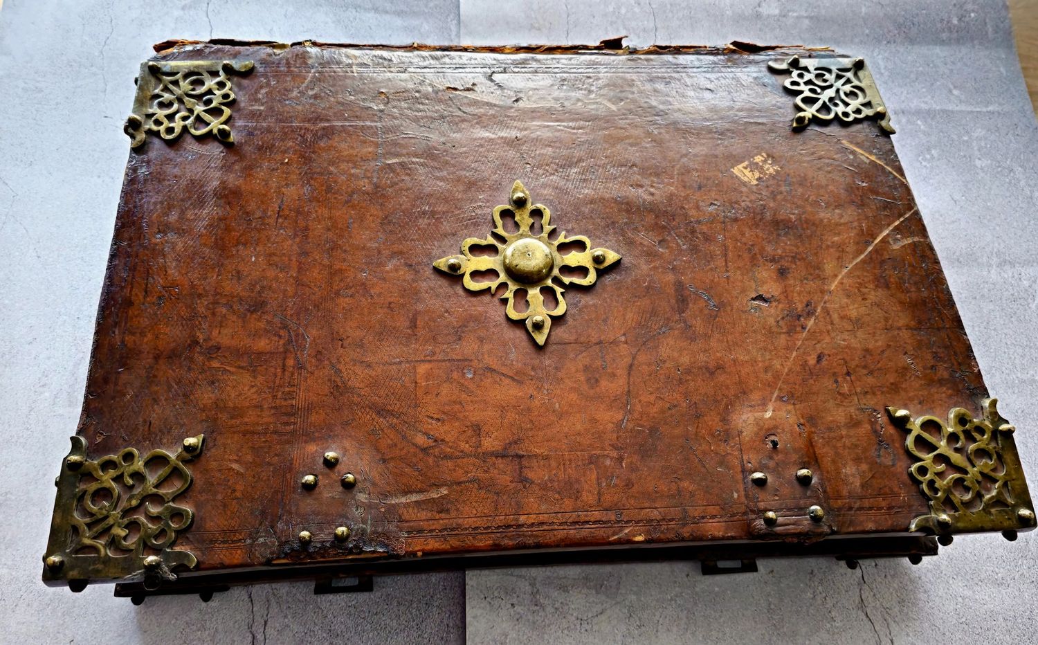 Antique Complete 17th Century Antiphonary with 142 both side Vellum pages Heavy