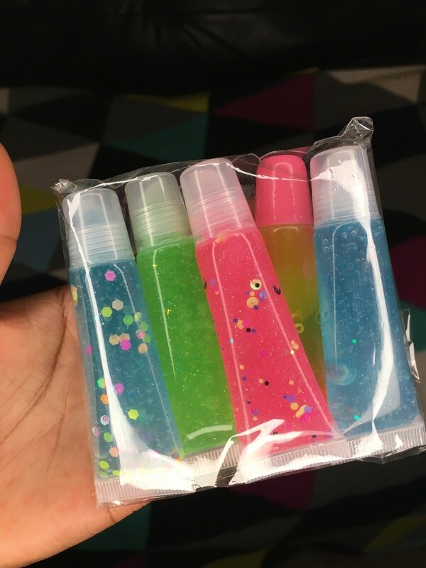 Squeeze tube lipgloss