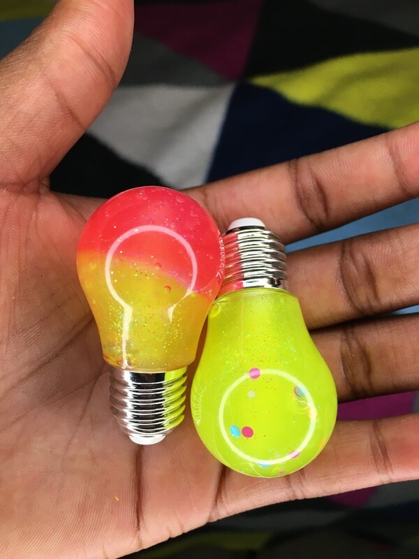 Ligh bulb lipgloss