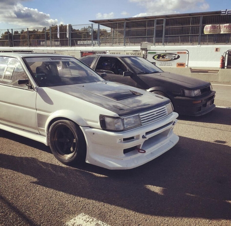 Heated Front screen Toyota AE86