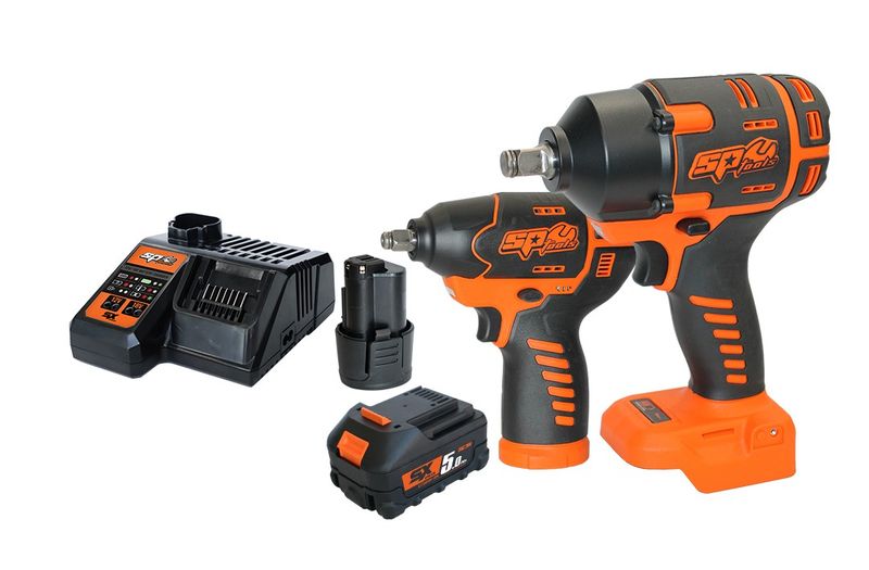 12V & 18V IMPACT WRENCH SET