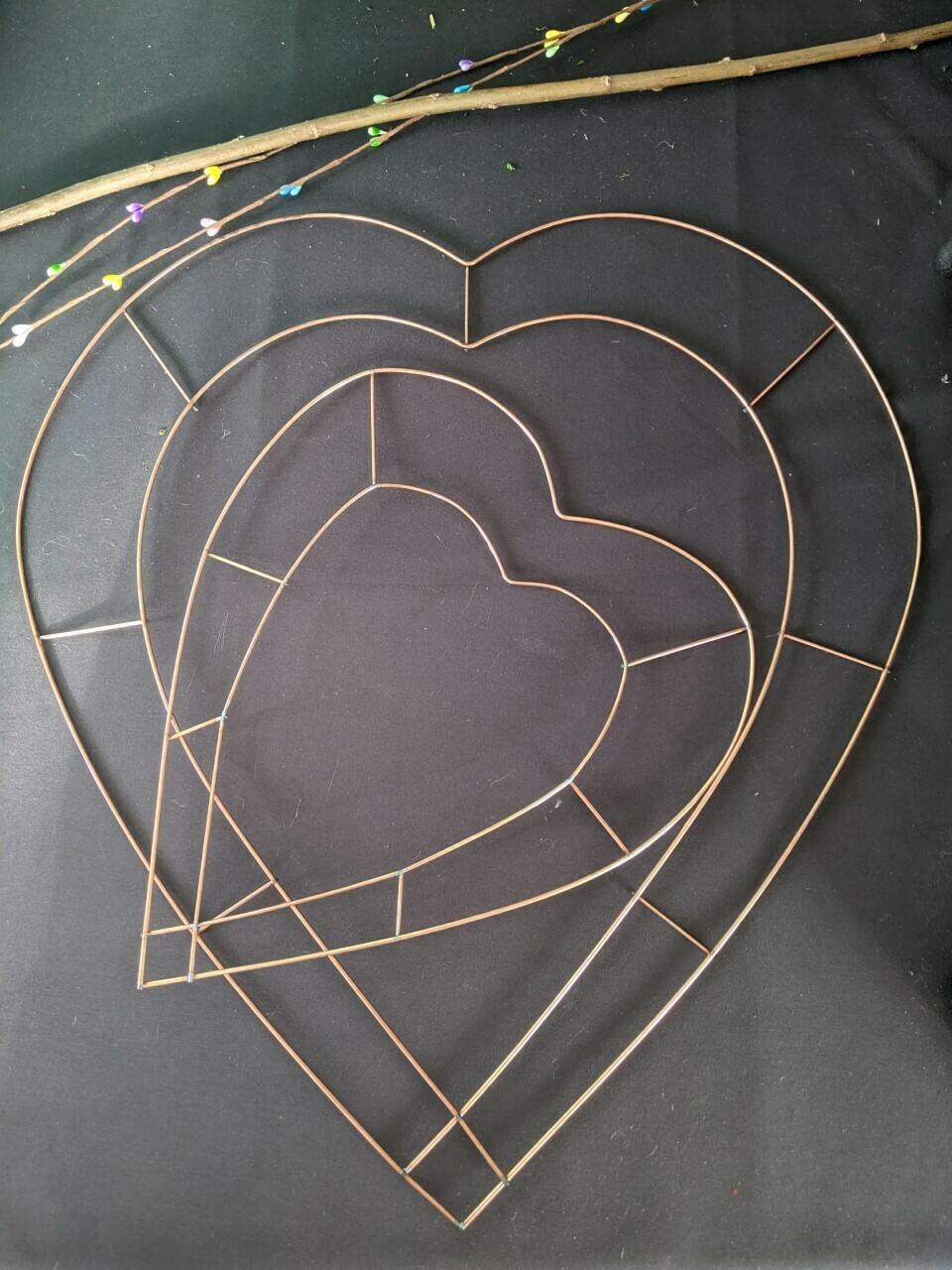 Wire heart frame wreath bases, pack of 20, 3 sizes IN STOCK