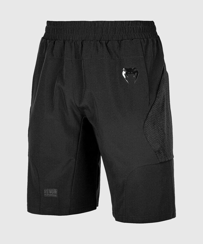 Venum Trainings Shorts G-Fit Air in Schwarz Venum Trainings Shorts G-Fit Air in Schwarz