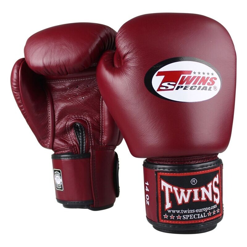 Twins Special Boxhandschuhe für Thai- und Kickboxing Twins Special Boxhandschuhe für Thai- und Kickboxing