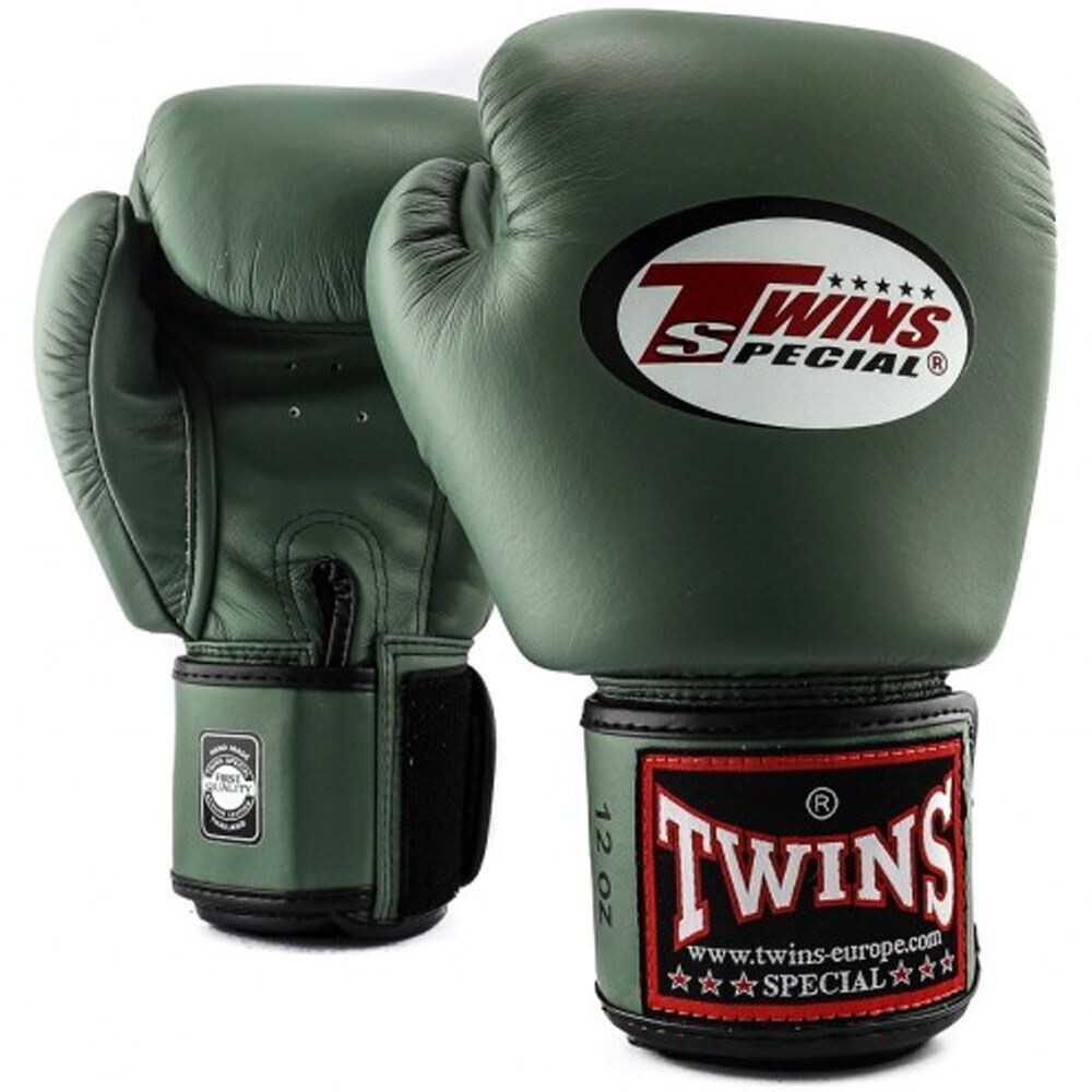 Twins Special Boxhandschuhe für Thai- und Kickboxing, Größe: 10oz