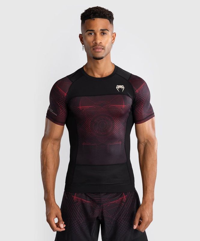Venum G-Fit Air Kurzarm-Rashguard - Schwarz/Rot Venum G-Fit Air Kurzarm-Rashguard - Schwarz/Rot