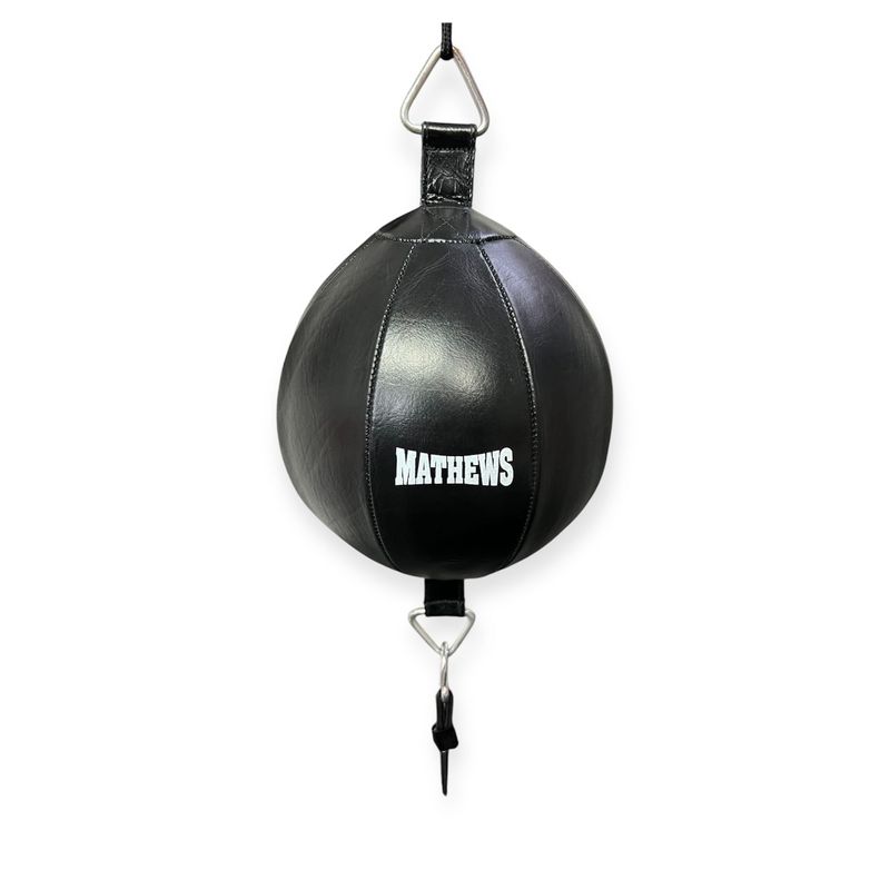Mathews Punchingball aus Leder in schwarz Mathews Punchingball aus Leder in schwarz