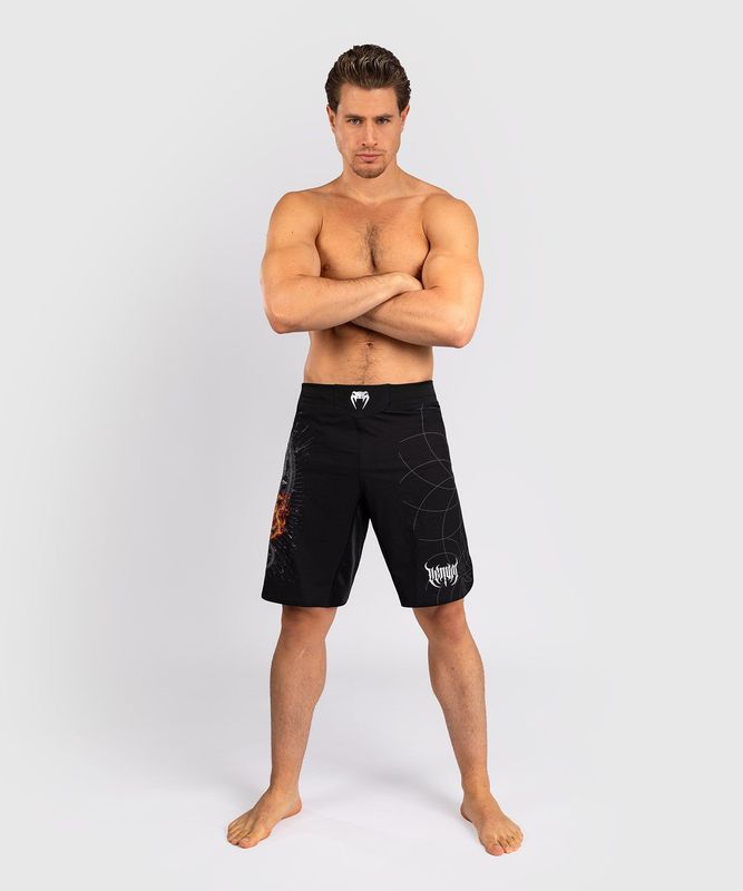 Venum Gladiator 5.0 Fightshorts Schwarz/Silber Venum Gladiator 5.0 Fightshorts Schwarz/Silber