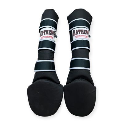 Schienbeinspannschutz Mathews aus Stoff