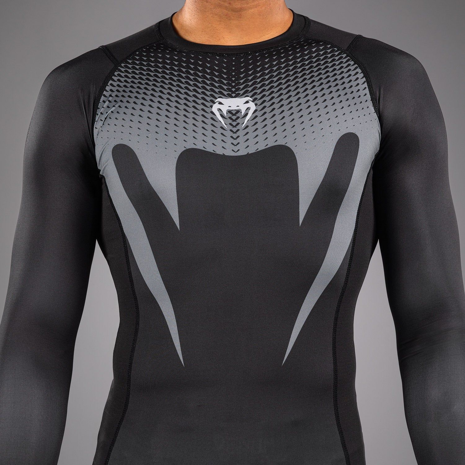 Venum No Gi Langarm-Rashguard Schwarz/Silbergrau Venum No Gi Langarm-Rashguard Schwarz/Silbergrau