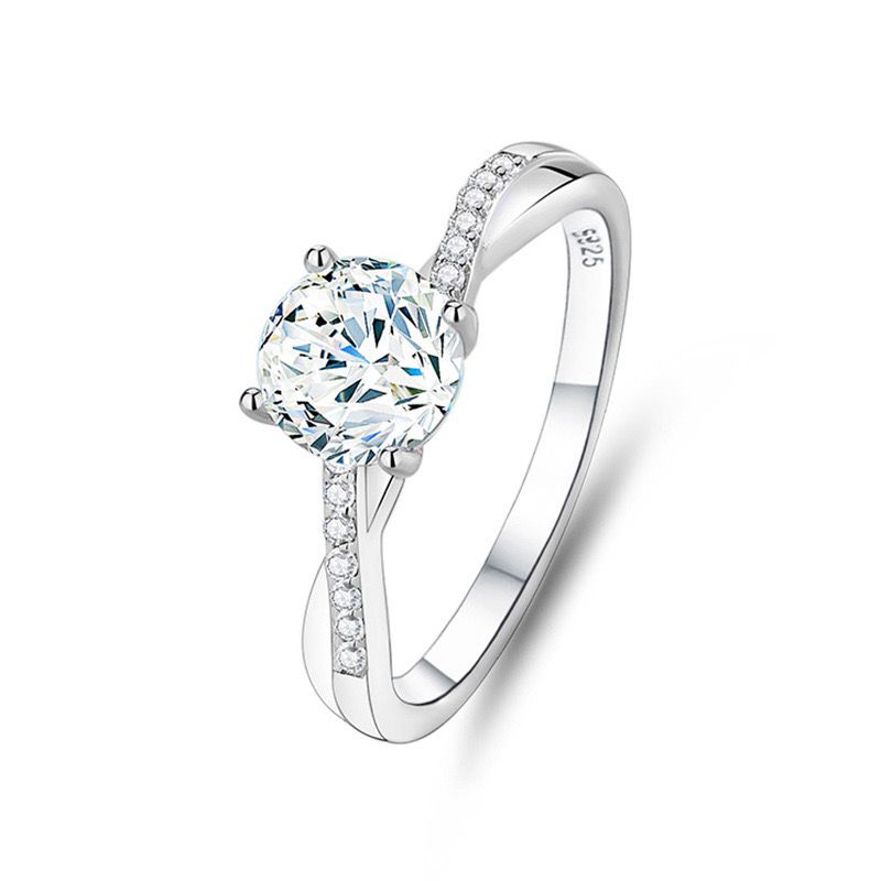 Destiny Single Twist Ring