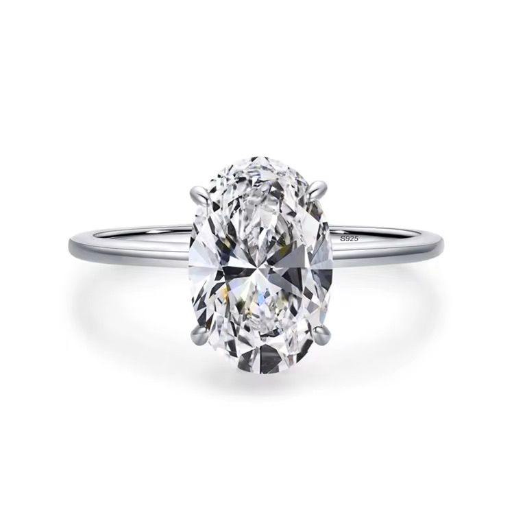 Queen Oval Solitaire Ring