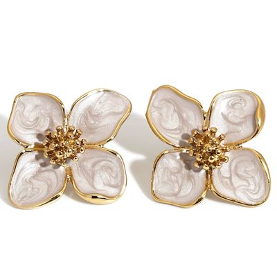Light Brown Floral earrings
