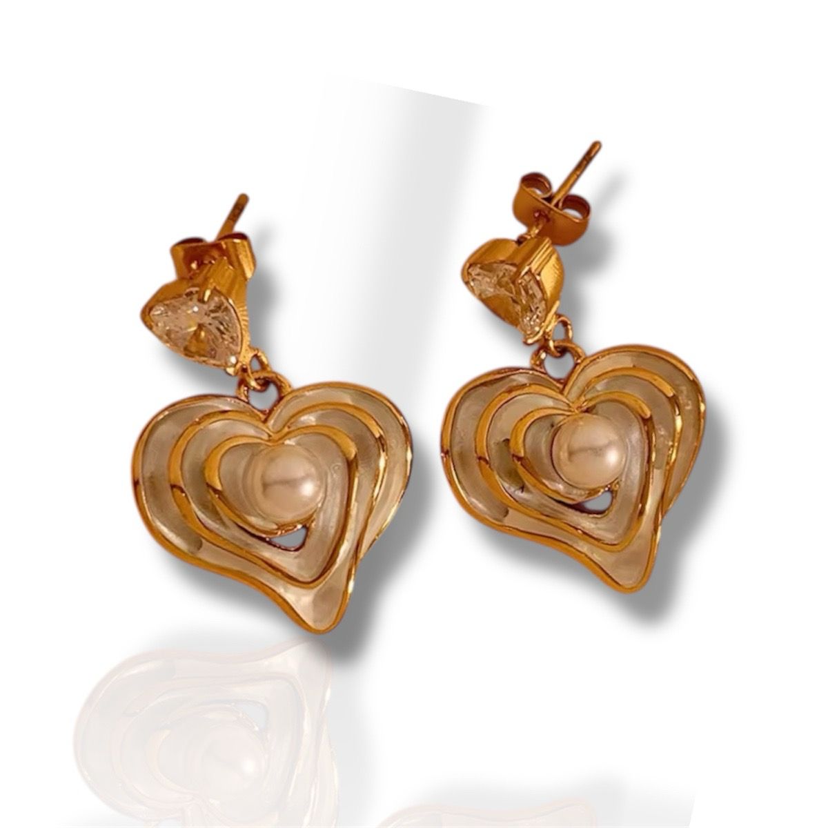Heart Drop Earrings (Gold)