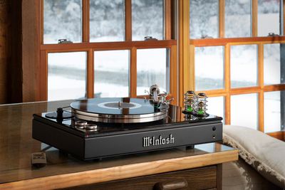 McIntosh MTI100 - Le tourne-disque avec ampli à Tubes intégré