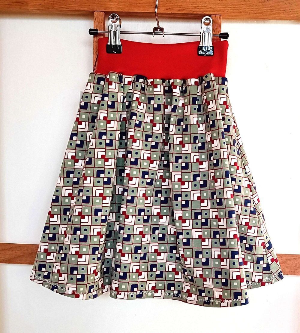 Kinderrock Tellerrock KAROS GRAU in Gr. 122/128