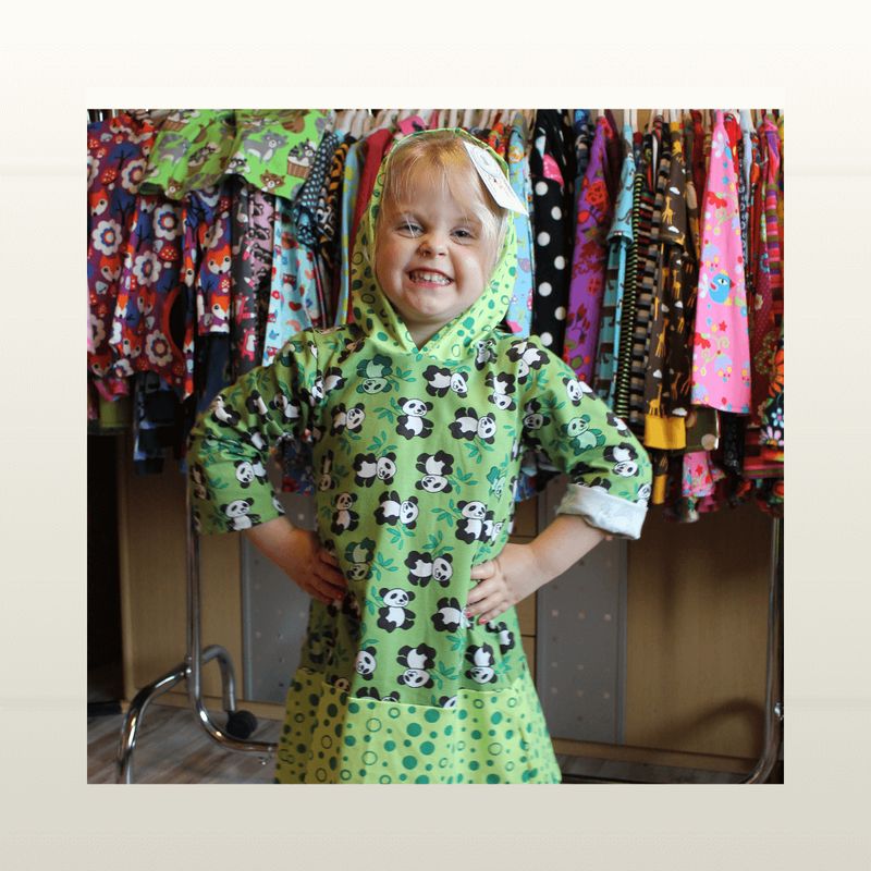Handgemachte Kinderkleidung von Mini Tilli by Sonja - Mädchenkleider, Röcke, Hoodies, Kinderpullover, Shirts