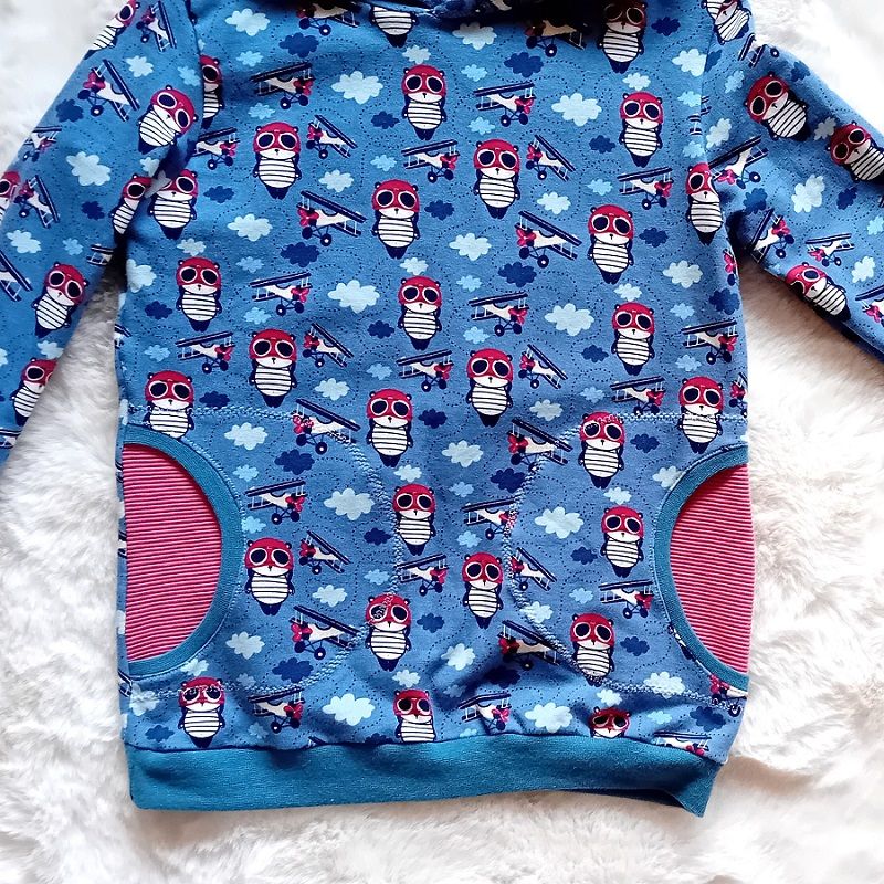 Kapuzenpullover Jungen BRUCHPILOTEN in Gr. 110/116