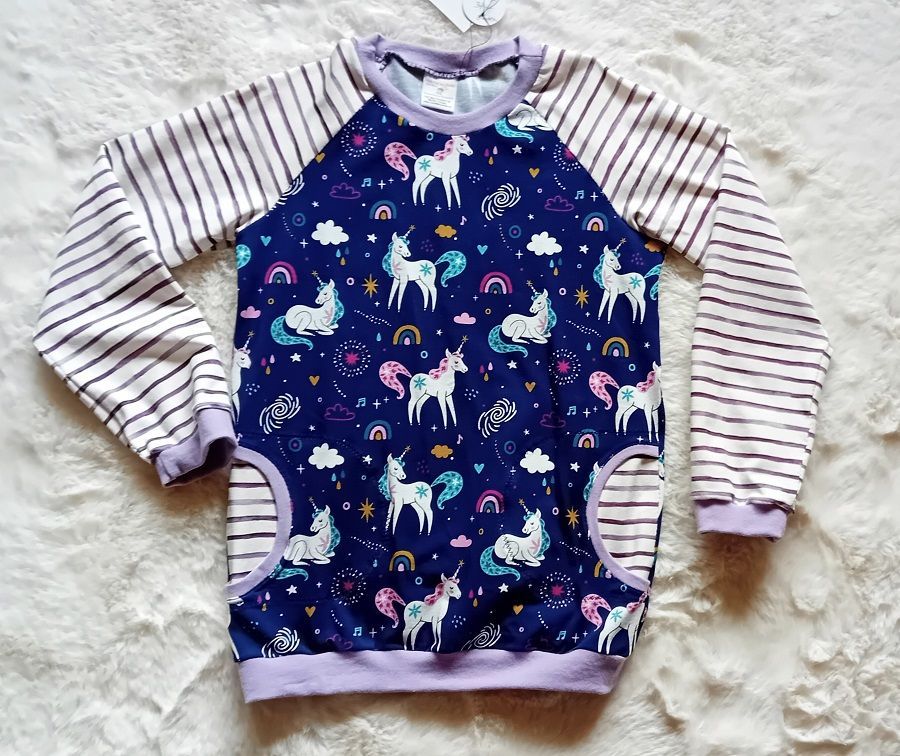 Kinderpullover langarm EINHORNZAUBER in Gr. 134 Kinderpullover langarm EINHORNZAUBER in Gr. 134