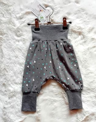 Baby Pumphose DREIECKE in Gr. 62/68 Baby Pumphose DREIECKE in Gr. 62/68