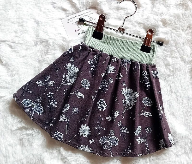 Kinderrock Tellerrock BLUMENFREUDE in Gr. 86/92 Kinderrock Tellerrock BLUMENFREUDE in Gr. 86/92