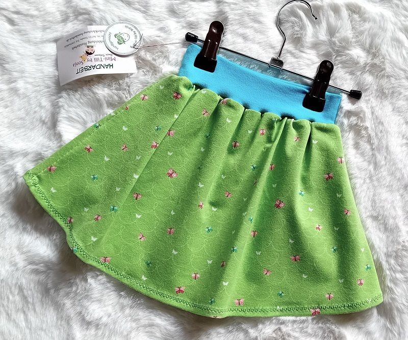 Kinderrock Tellerrock SCHMETTERLINGSWIESE in Gr. 86/92 Kinderrock Tellerrock SCHMETTERLINGSWIESE in Gr. 86/92