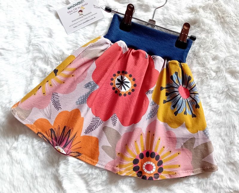 Kinderrock Tellerrock FLOWERPOWER in Gr. 98/104 Kinderrock Tellerrock FLOWERPOWER in Gr. 98/104