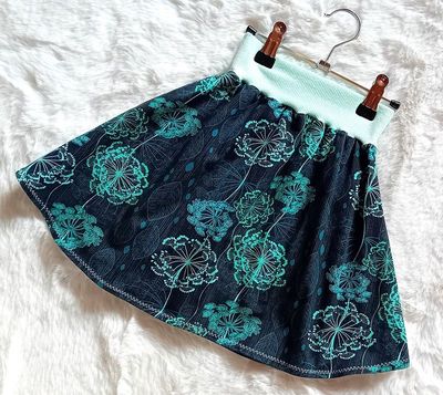 Kinderrock Tellerrock WUNDERBLUME in Gr. 110/116 Kinderrock Tellerrock WUNDERBLUME in Gr. 110/116