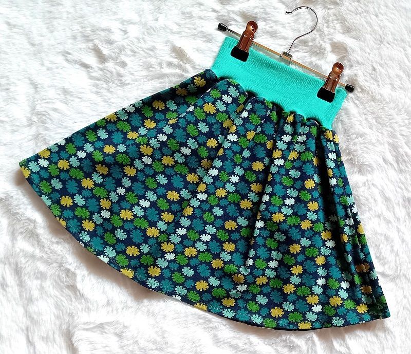 Kinderrock Tellerrock BLUMENSTECKER in Gr. 110/116 Kinderrock Tellerrock BLUMENSTECKER in Gr. 110/116