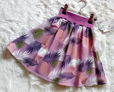 Kinderrock Tellerrock PALMENWEDEL in Gr. 122/128 Kinderrock Tellerrock PALMENWEDEL in Gr. 122/128